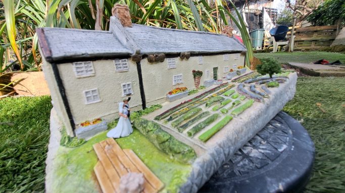 River Cottage HQ miniature replica